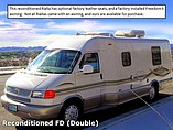 2005 Winnebago Rialta Photo #1