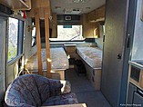 1999 Winnebago Rialta Photo #8
