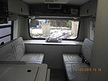 2002 Winnebago Rialta Photo #5