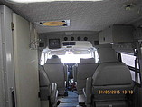 2002 Winnebago Rialta Photo #8