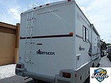 2002 Winnebago Sightseer Photo #4