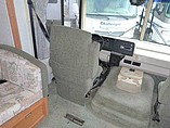 2002 Winnebago Sightseer Photo #4