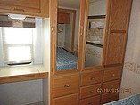 2005 Winnebago Sightseer Photo #9