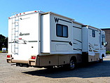 2006 Winnebago Sightseer Photo #2