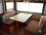 2006 Winnebago Sightseer Photo #9