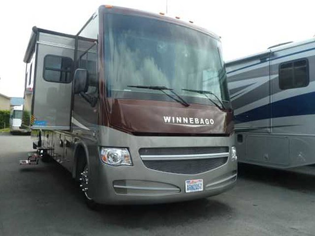 2014 Winnebago Sightseer Photo