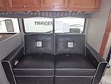 2016 Winnebago Sightseer Photo #10
