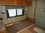 2007 Winnebago Sightseer Photo #17
