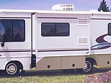 2002 Winnebago Sightseer Photo #3
