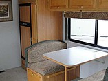 2002 Winnebago Sightseer Photo #16