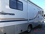2004 Winnebago Sightseer Photo #3