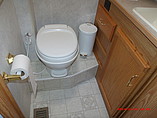2004 Winnebago Sightseer Photo #18
