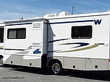 2005 Winnebago Sightseer Photo #3