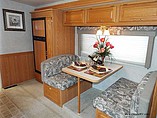 2005 Winnebago Sightseer Photo #19