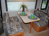 2006 Winnebago Sightseer Photo #13