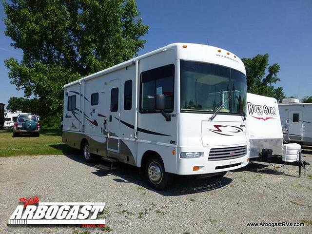 2007 Winnebago Sightseer Photo