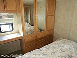 2006 Winnebago Sightseer Photo #17