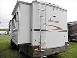 2008 Winnebago Sightseer Photo #3