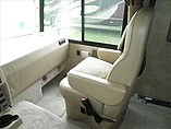 2008 Winnebago Sightseer Photo #17