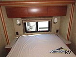 2008 Winnebago Sightseer Photo #23