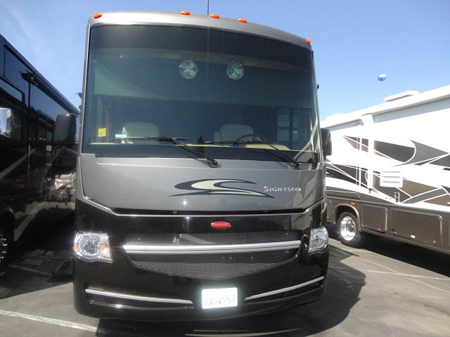2012 Winnebago Sightseer Photo