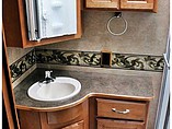 2015 Winnebago Sightseer Photo #26