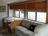 2002 Winnebago Sightseer Photo #3