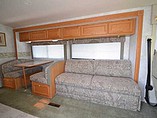 2004 Winnebago Sightseer Photo #3