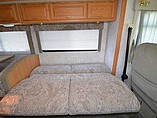 2004 Winnebago Sightseer Photo #5