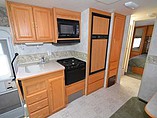 2004 Winnebago Sightseer Photo #6