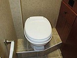 2008 Winnebago Sightseer Photo #11