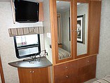 2009 Winnebago Sightseer Photo #10