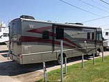 2009 Winnebago Sightseer Photo #2
