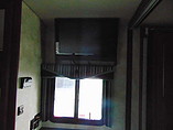 2013 Winnebago Sightseer Photo #18