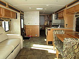 2014 Winnebago Sightseer Photo #4