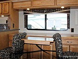 2015 Winnebago Sightseer Photo #9