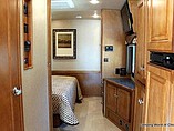 2015 Winnebago Sightseer Photo #17