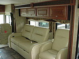2015 Winnebago Sightseer Photo #7