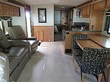 2015 Winnebago Sightseer Photo #11