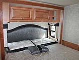 2015 Winnebago Sightseer Photo #4