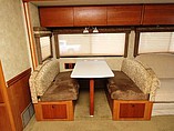 2008 Winnebago Sightseer Photo #27