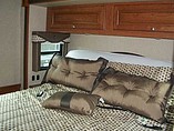 2015 Winnebago Sightseer Photo #18
