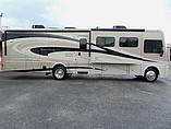 2015 Winnebago Sightseer Photo #9