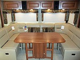 2015 Winnebago Sightseer Photo #23