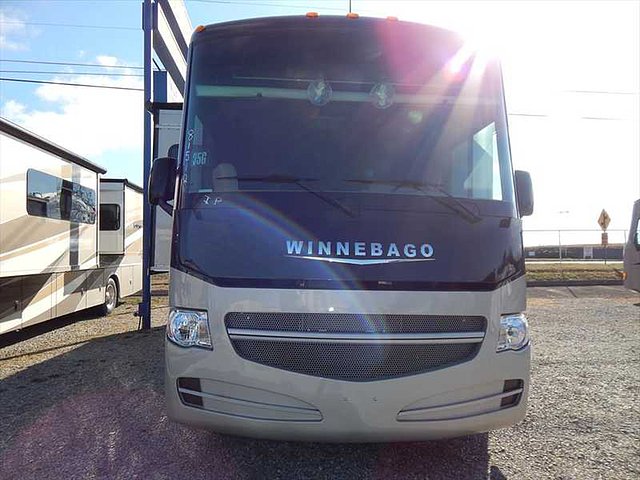 14 Winnebago Sightseer