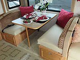 2007 Winnebago Sightseer Photo #8