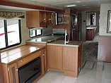 2015 Winnebago Sightseer Photo #8