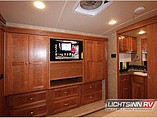 2016 Winnebago Sightseer Photo #10