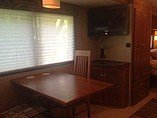 2010 Winnebago Sightseer Photo #13