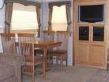 2007 Winnebago SunnyBrook Photo #12